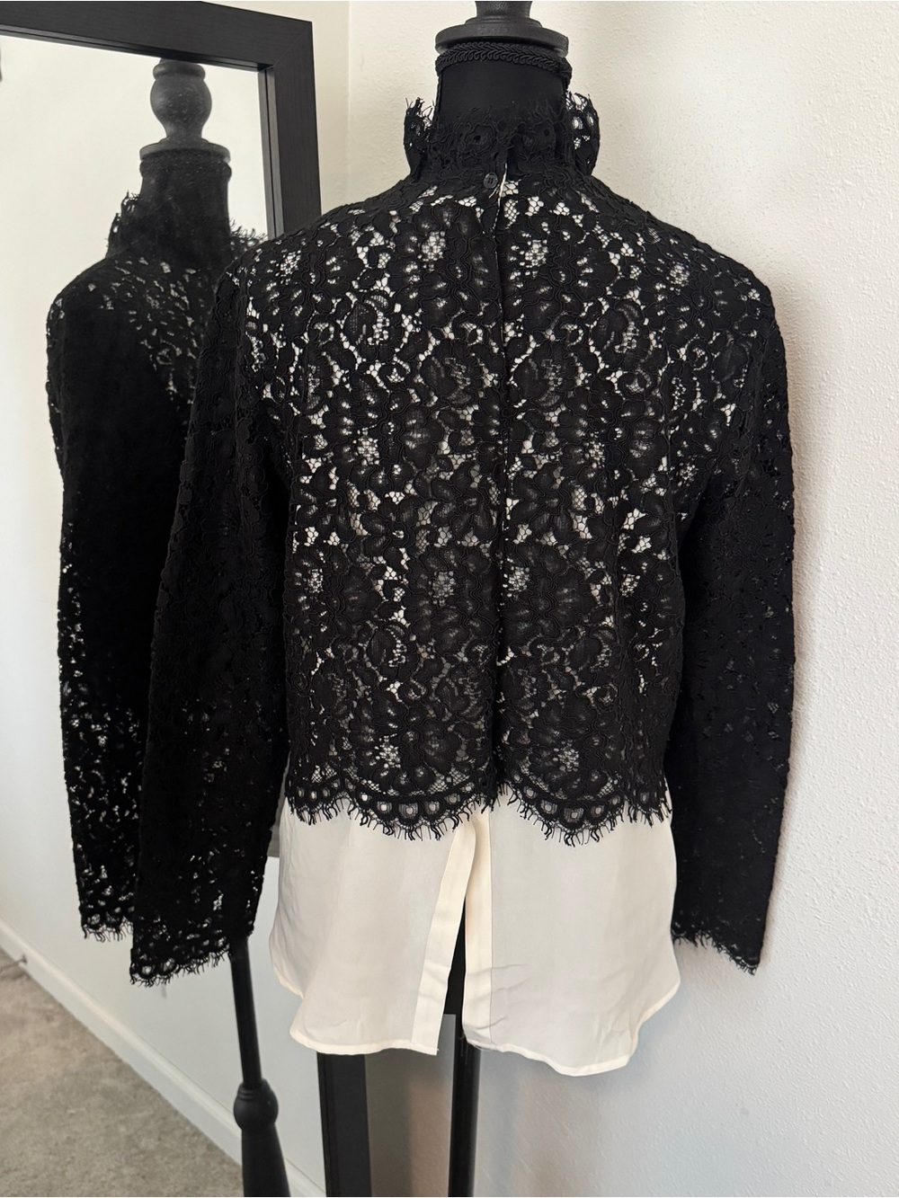 Sandro Paris Malia Black Lace 100% Silk Layered Blouse S - Picture 3 of 7